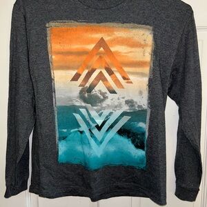 Charcoal Gray Long Sleeve Tee with Graphic Design